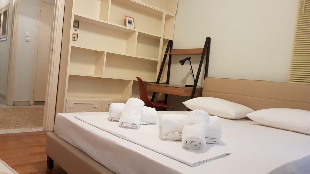 Violet Errathens Apartment - Athens Center, 7 Bd, 3 Bath ภายนอก รูปภาพ