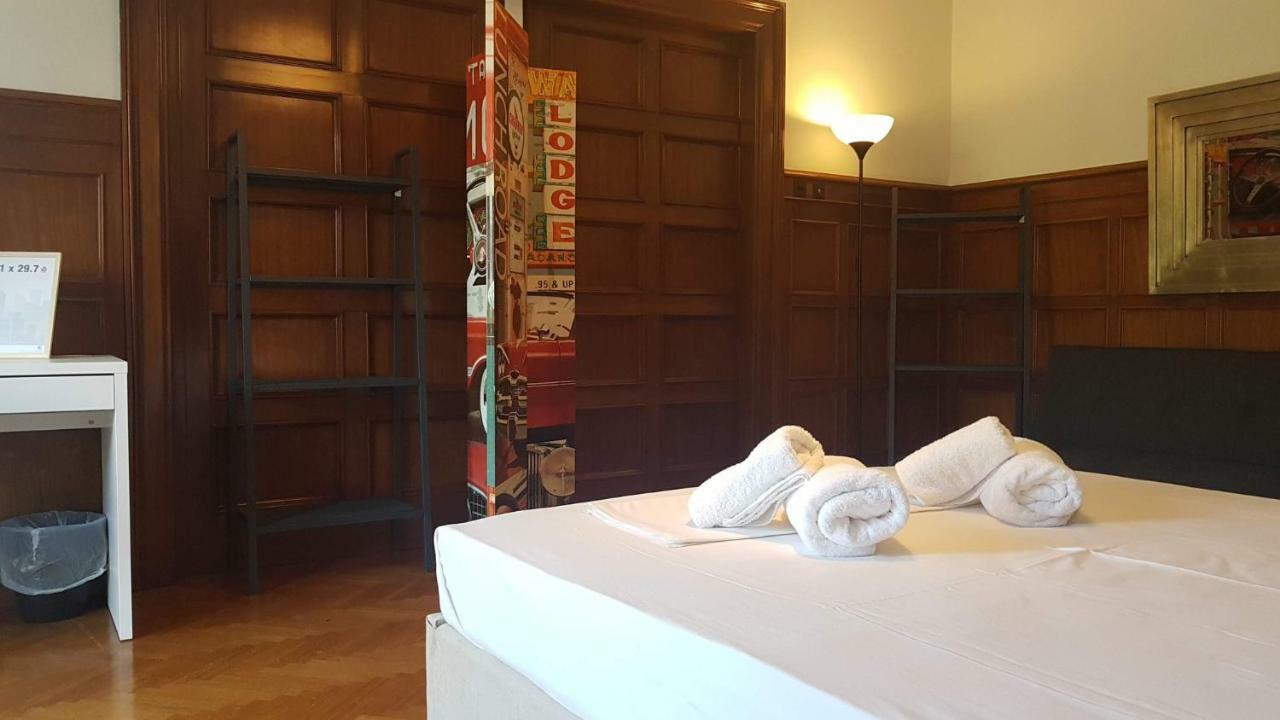 Violet Errathens Apartment - Athens Center, 7 Bd, 3 Bath ภายนอก รูปภาพ