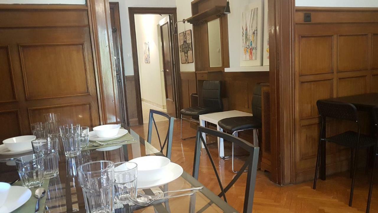 Violet Errathens Apartment - Athens Center, 7 Bd, 3 Bath ภายนอก รูปภาพ